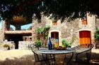 Masia la Pineda Bed and Breakfast