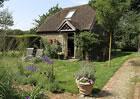 Bootmenders B&B, Garden Cottages Petersfield